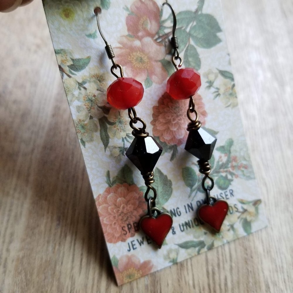 Queen of Hearts Dangle Earrings